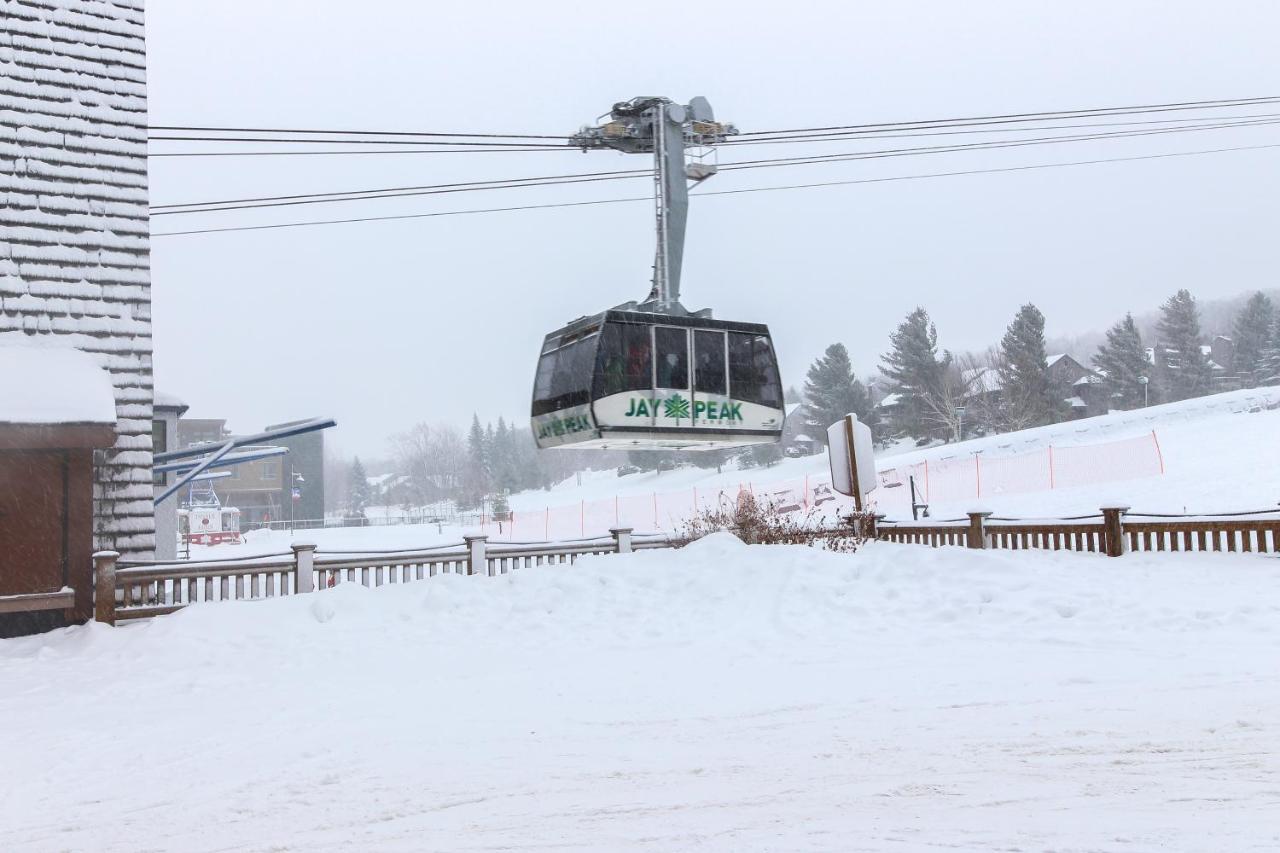 Jay Peak Getaway On Trout River Montgomery 外观 照片